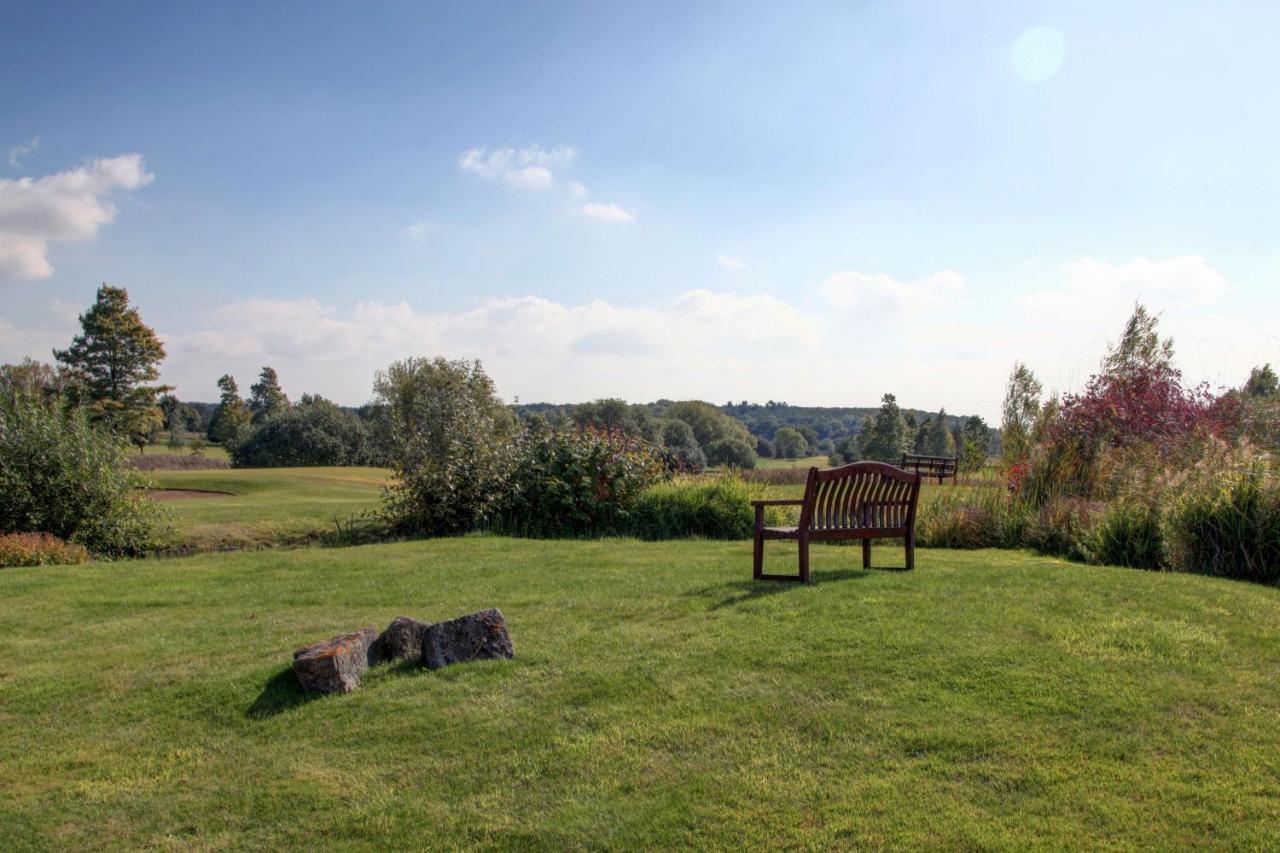 Magnolia Park Hotel, Golf & Country Club Boarstall Exterior photo